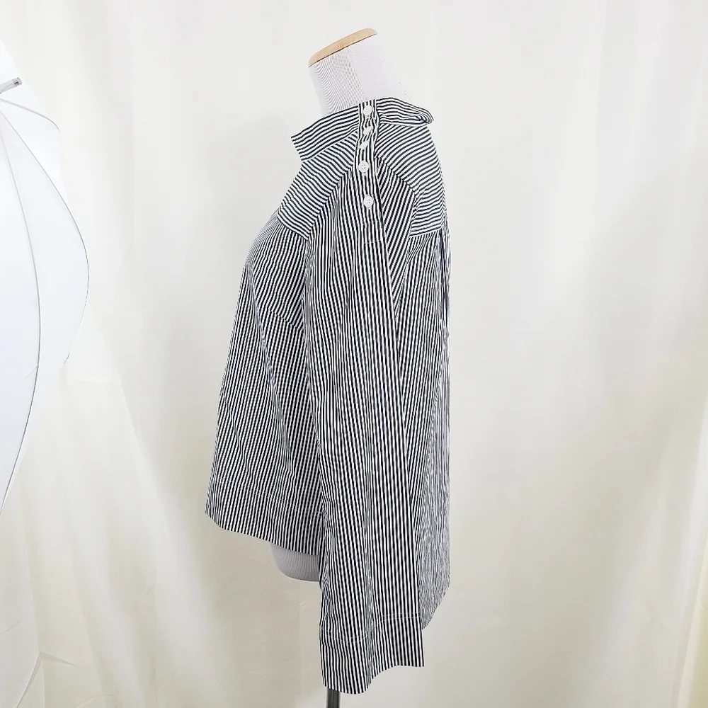 J. Crew Funnelneck striped shirt black and white Long Sleeve Top Women's size 4